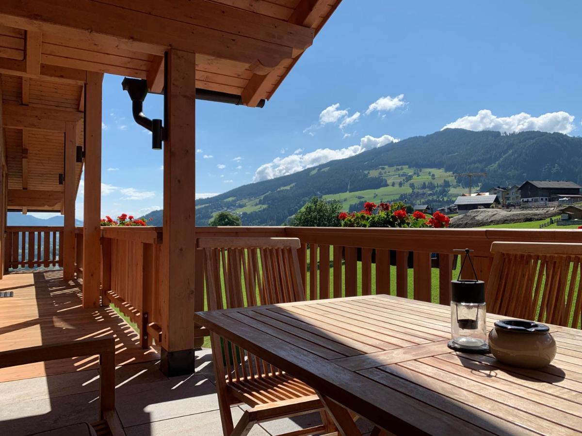 שלאדמינג La Montana - Ski & Hiking Lodge מראה חיצוני תמונה