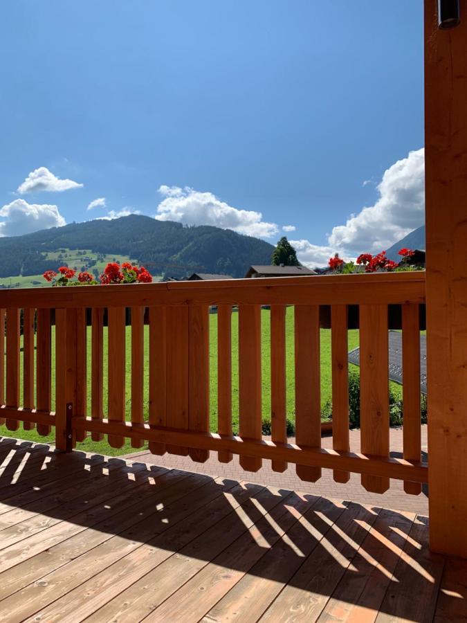 שלאדמינג La Montana - Ski & Hiking Lodge מראה חיצוני תמונה