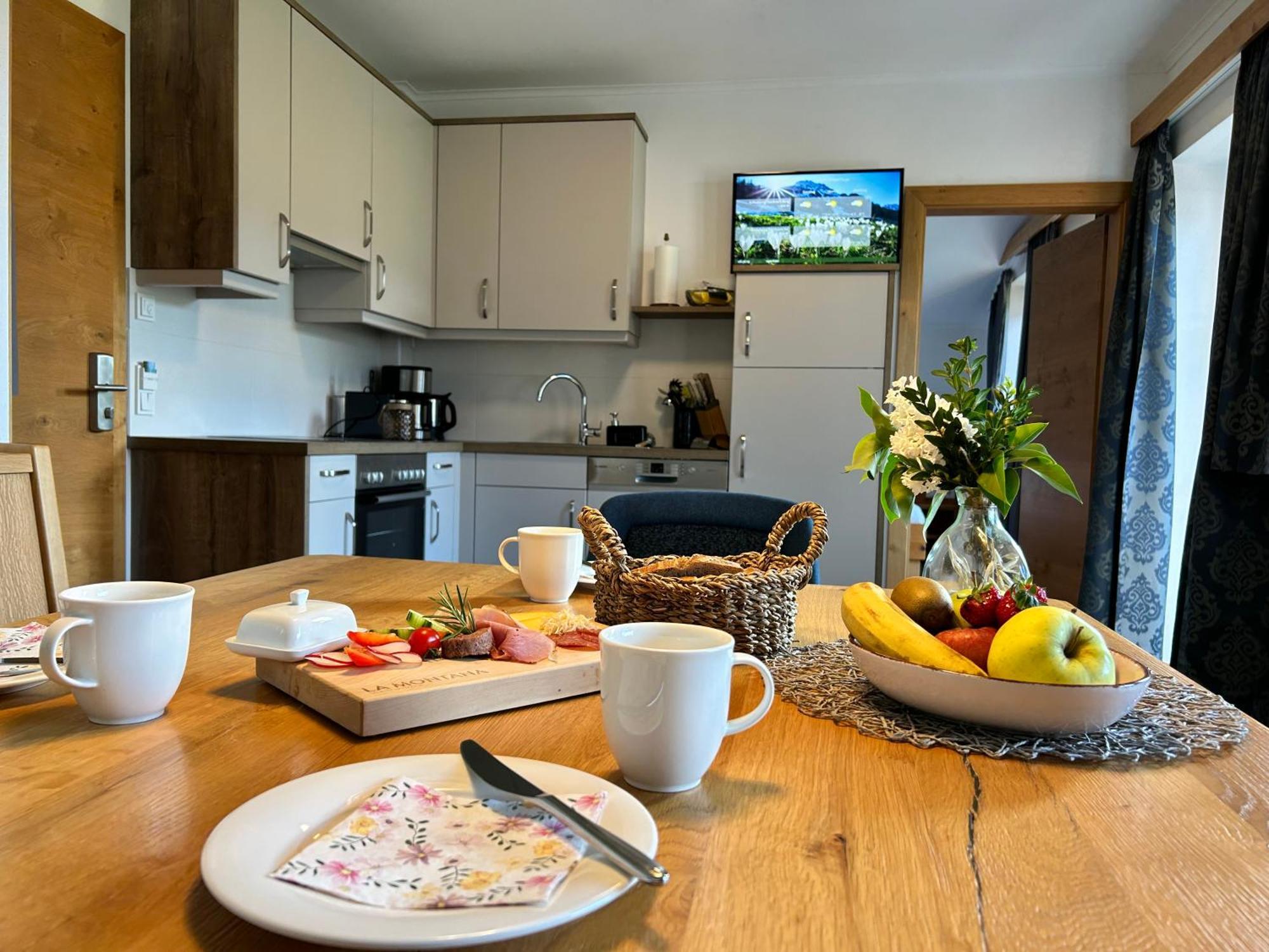שלאדמינג La Montana - Ski & Hiking Lodge מראה חיצוני תמונה