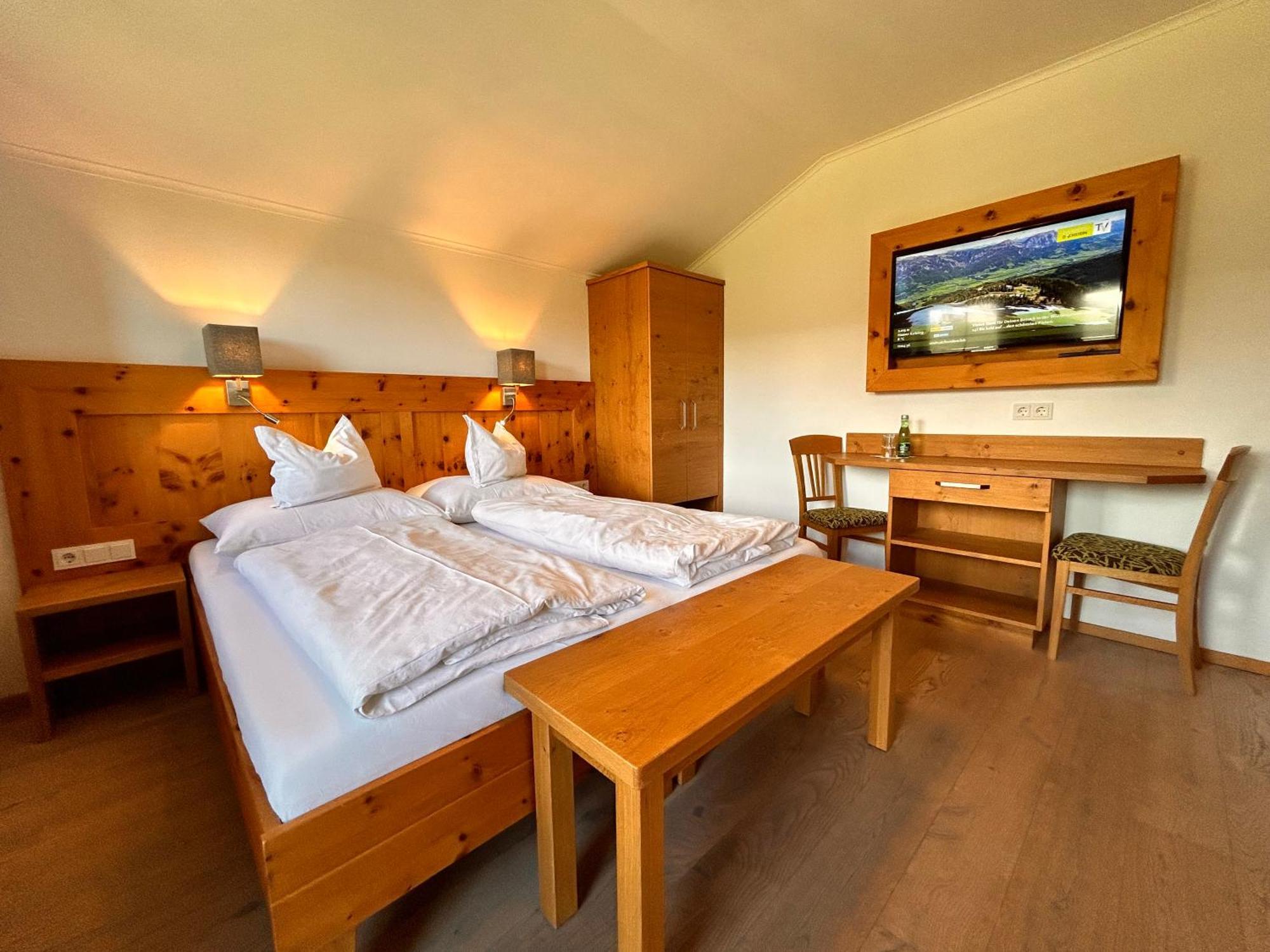 שלאדמינג La Montana - Ski & Hiking Lodge מראה חיצוני תמונה
