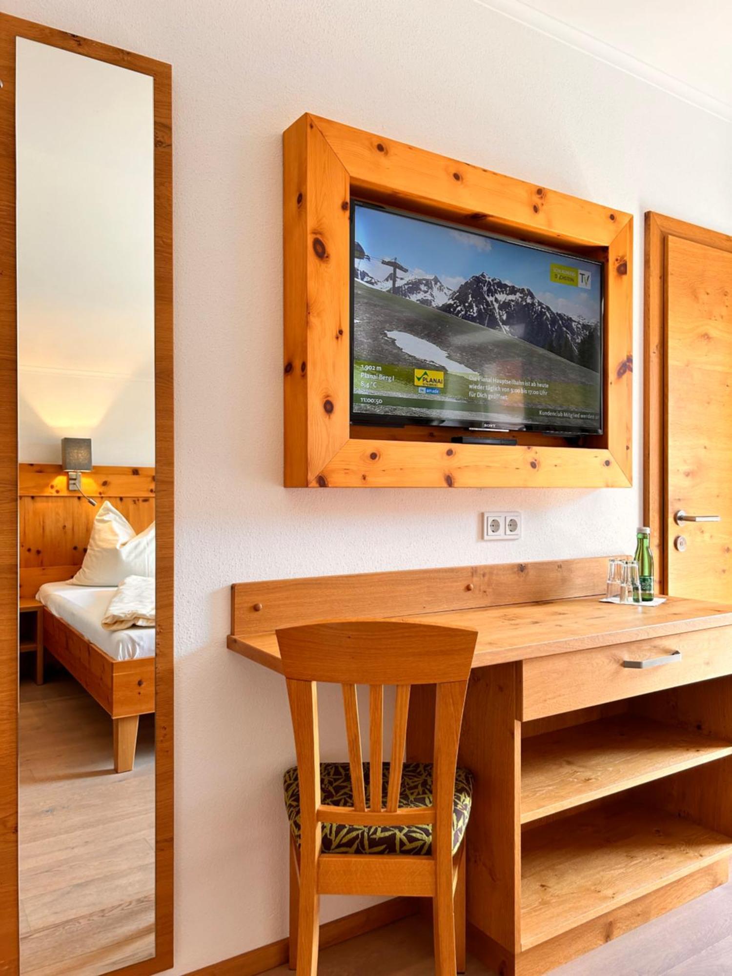 שלאדמינג La Montana - Ski & Hiking Lodge מראה חיצוני תמונה